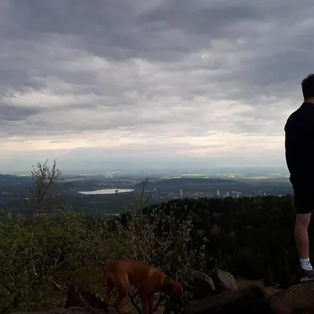 Lesni Alpesi faház Klíny